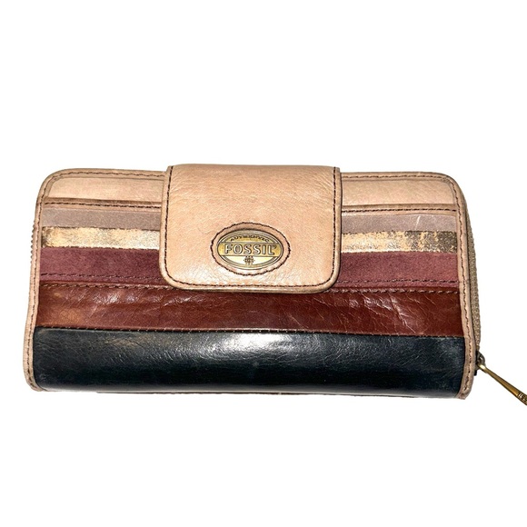 Fossil Multi Color Leather Suede Metallic Patchwork Zip Around Wallet. - Picture 6 of 16